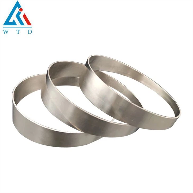 3 hüvelykes titán pite vágások