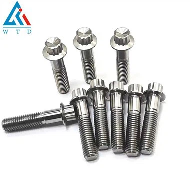 Titán 12 pontos csavarok